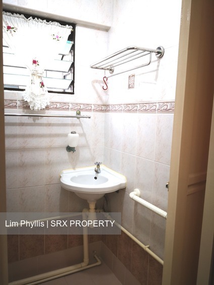 Blk 108 Lorong 1 Toa Payoh (Toa Payoh), HDB 3 Rooms #204456091